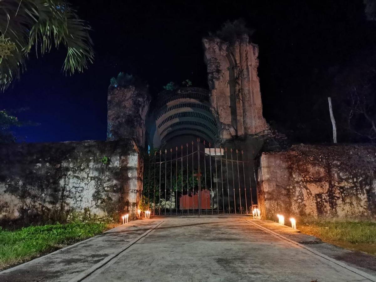 Hotel Tihosuco Colonial Ekpedz Екстер'єр фото